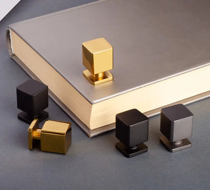 Meubelknop zwart-8200