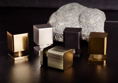 Meubelknop zwart-8200